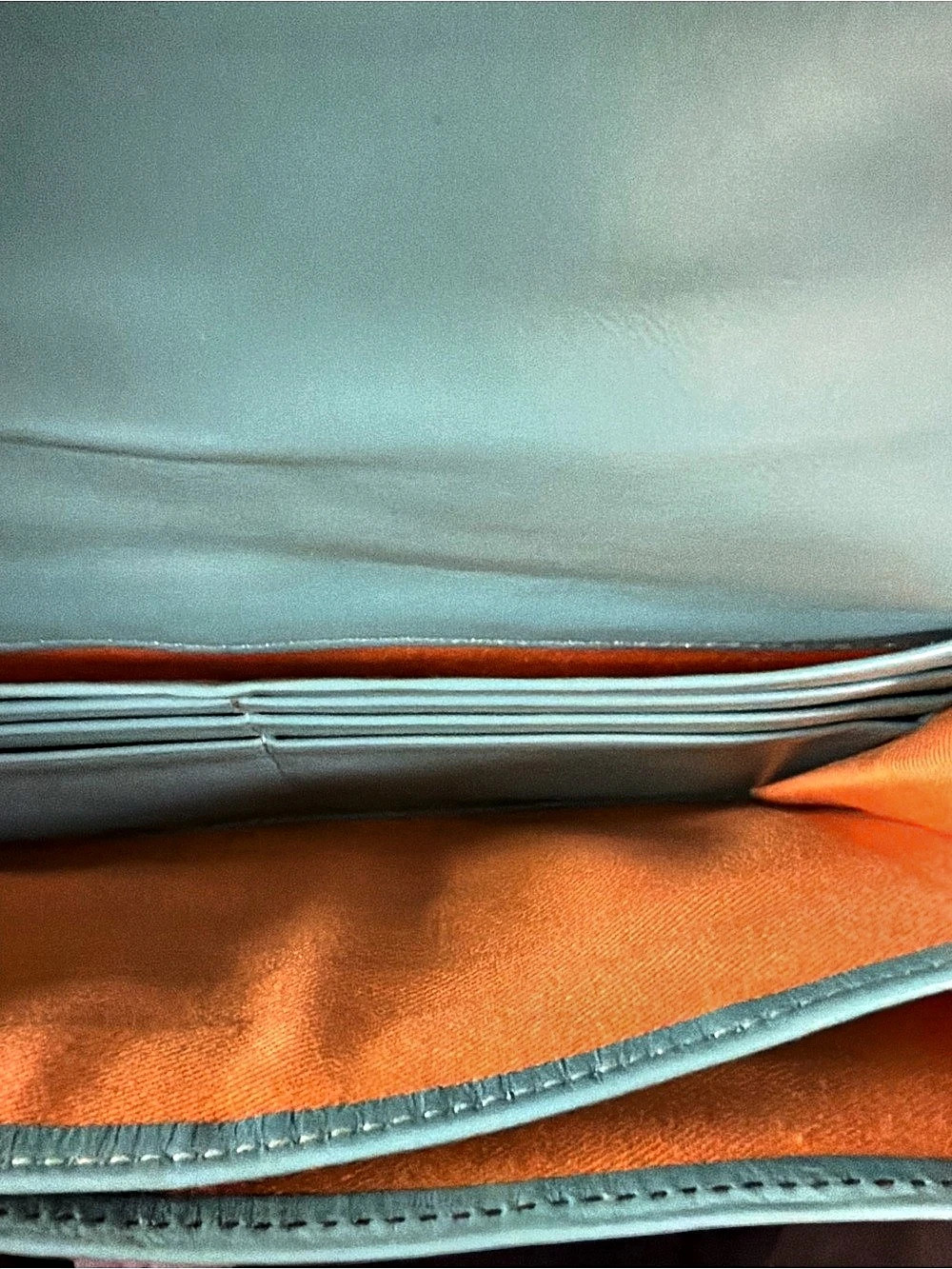 Hype Clutch - Picture 3 of 6